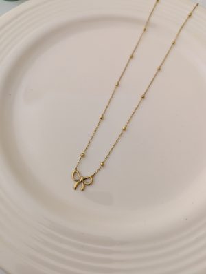 Smol Bow Necklace