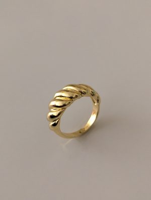 Croissant Dome Ring